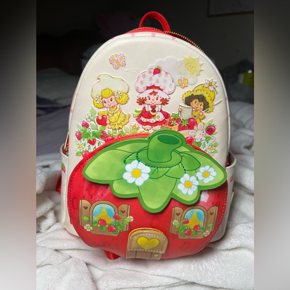 Loungefly - Strawberry shortcake backpack